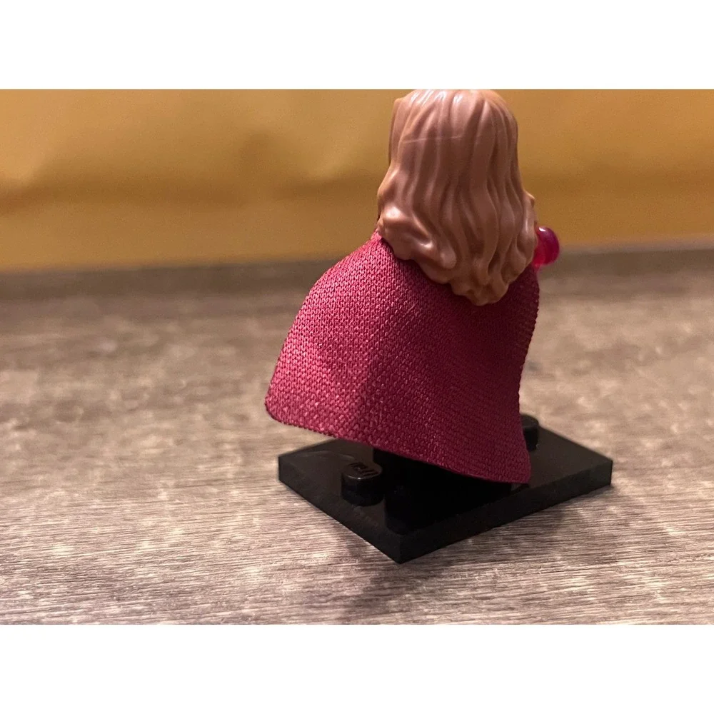 Lego Minifigures Marvel Studios Series 2021 Scarlet Witch Complete Set 71031